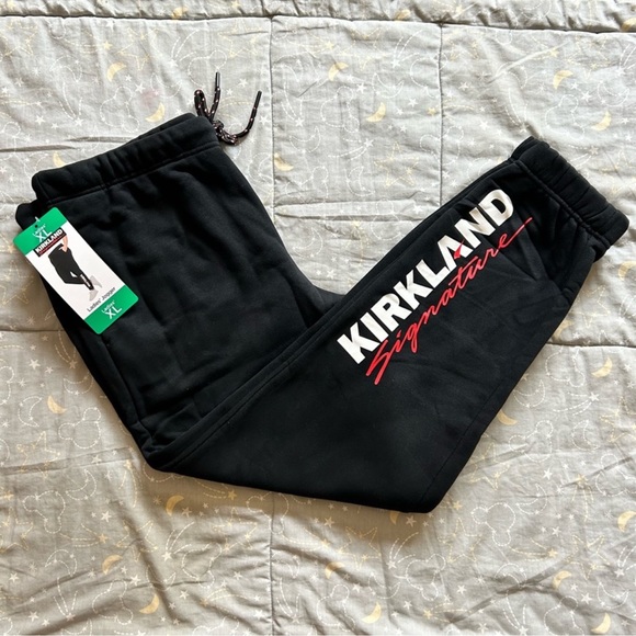 Kirkland Signature Ladies' Logo Jogger - Picture 12 of 13
